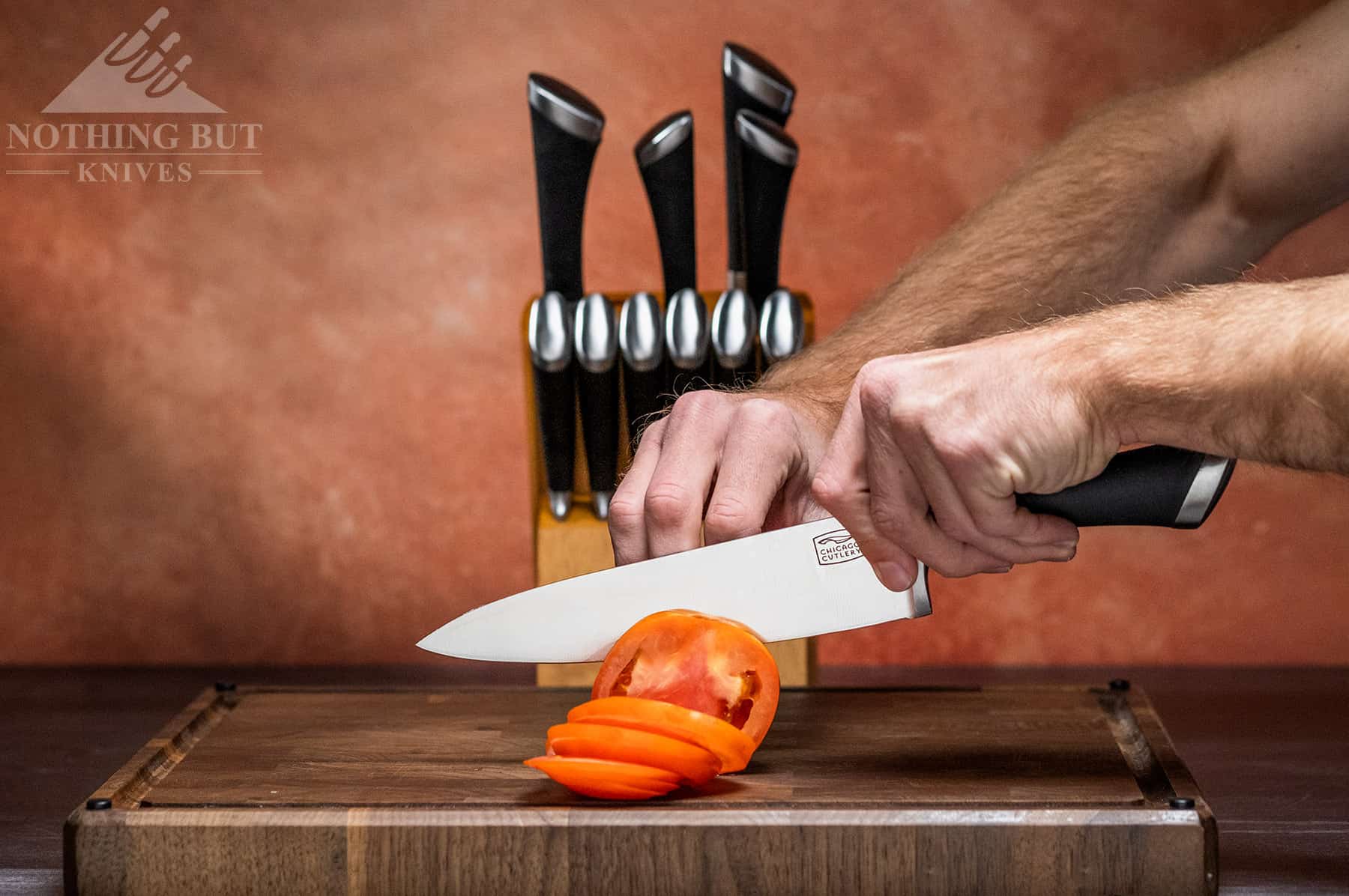 https://www.nothingbutknives.com/wp-content/uploads/2017/03/Chicago-Cutlery-Fusion-12-Piece-Set.jpg