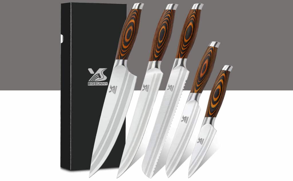 You Can Pick up This Set of Stainless Steel Knives for Under $100