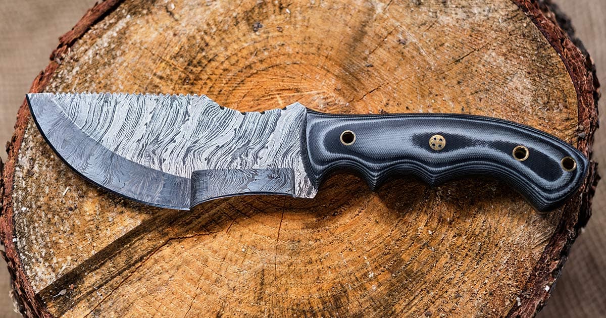 Forge damascus steel: The art of damascus knife making
