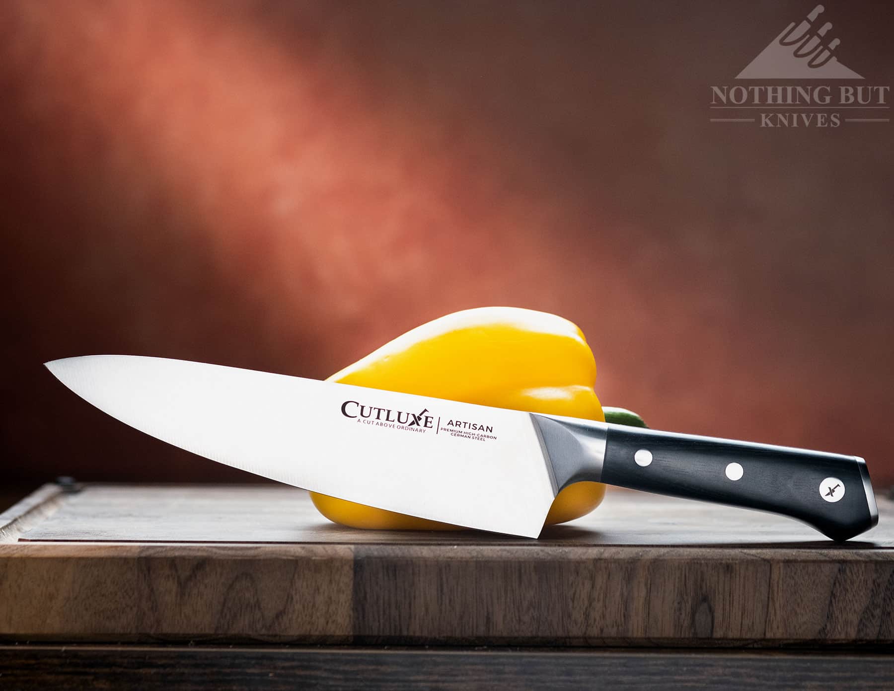 Cutluxe Slicing Carving Knife Review  Slicing New York Strip Steak 