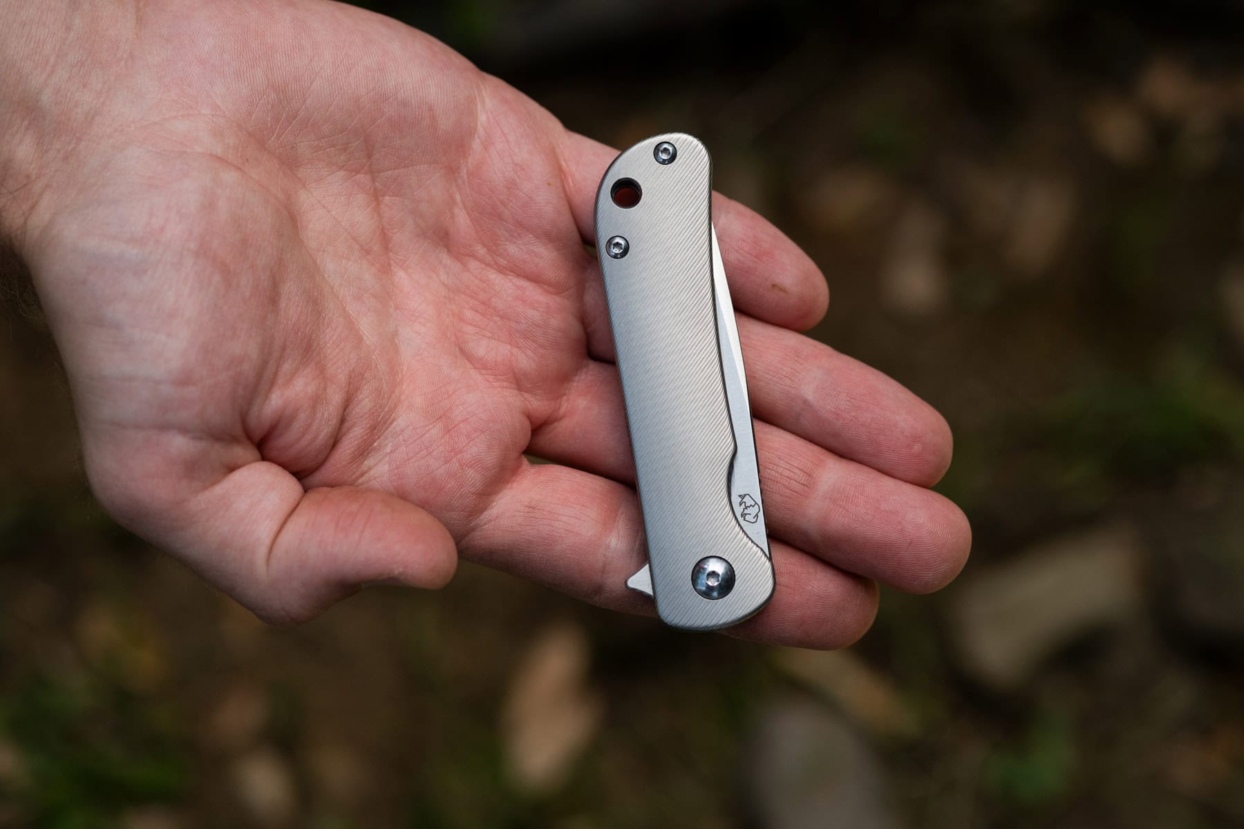 The titanium Fast Eddie rests easily on the fingers of an open hand.